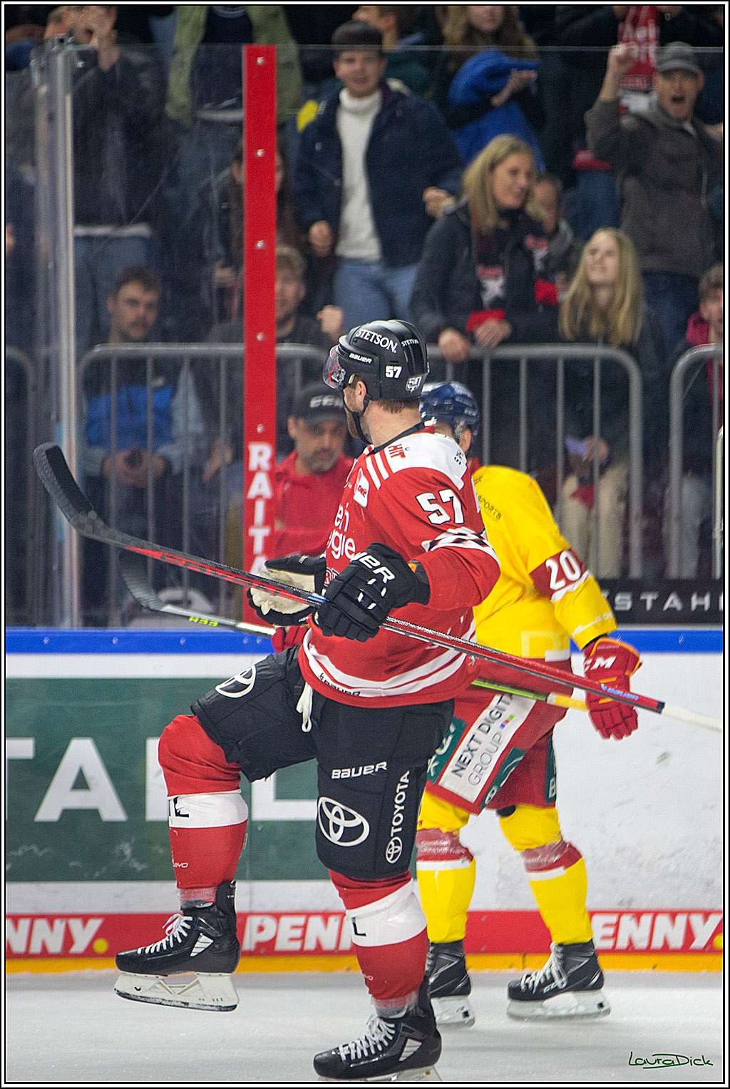 PENNY DEL; Koelner Haie- Duesseldorfer EG; Koeln, 02.01.2023